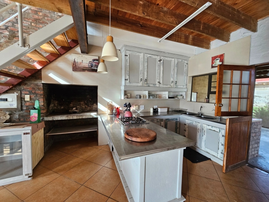 2 Bedroom Property for Sale in Albertinia Western Cape